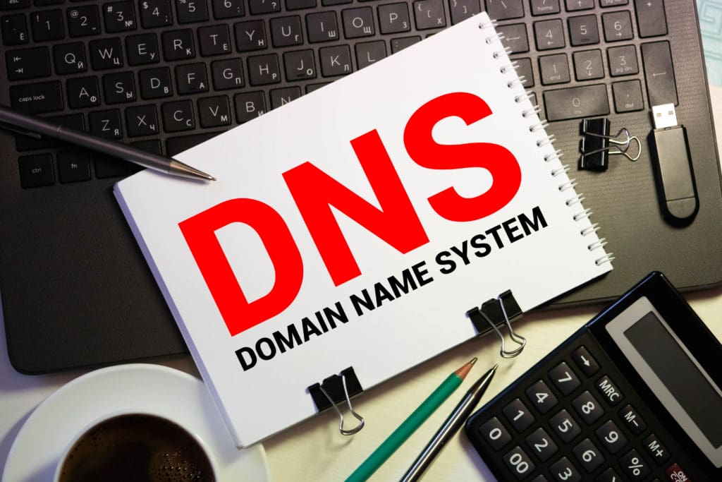 DNS: todo lo que requiere saber para una tienda virtual segura
